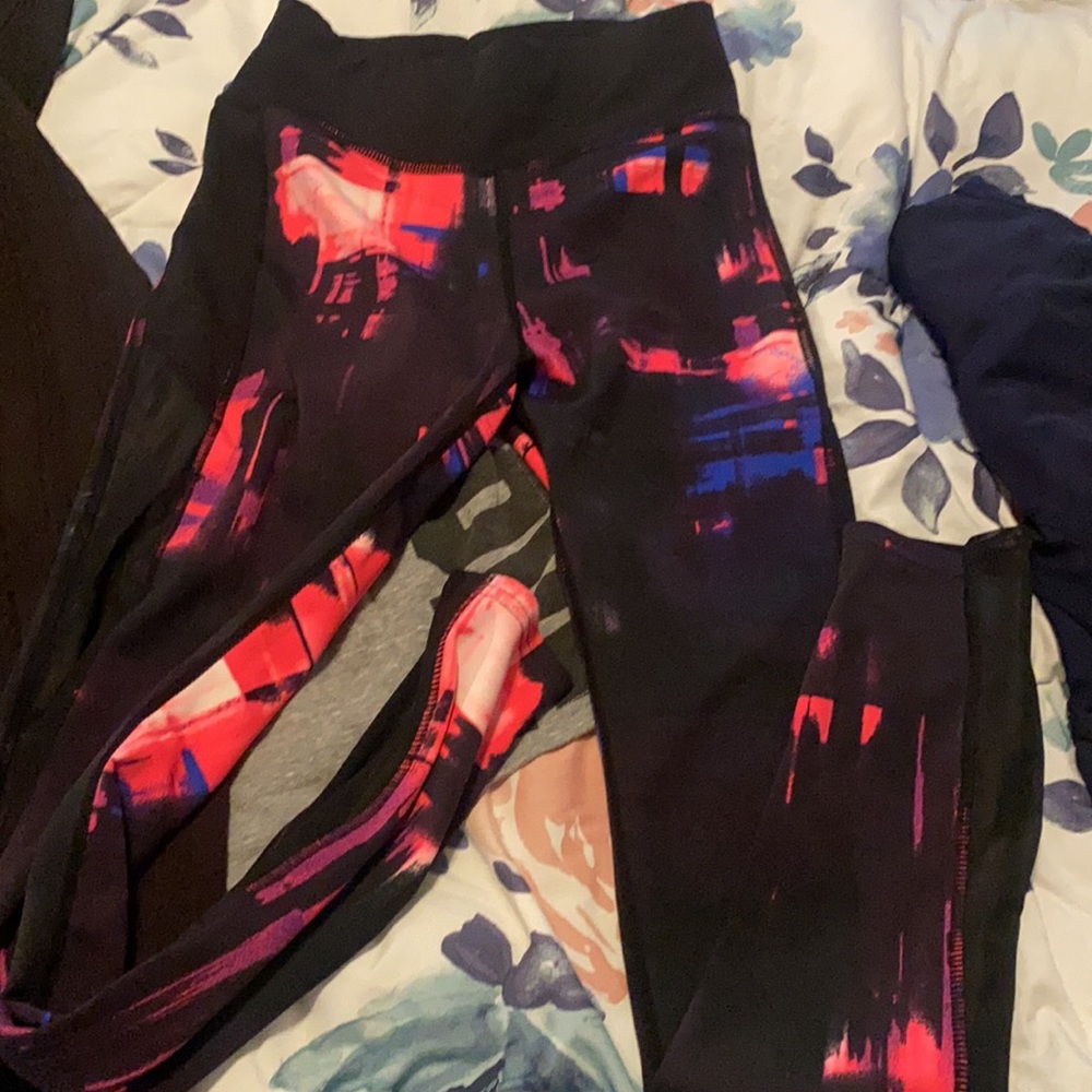 Bottoms bundle - Picture 7 of 10